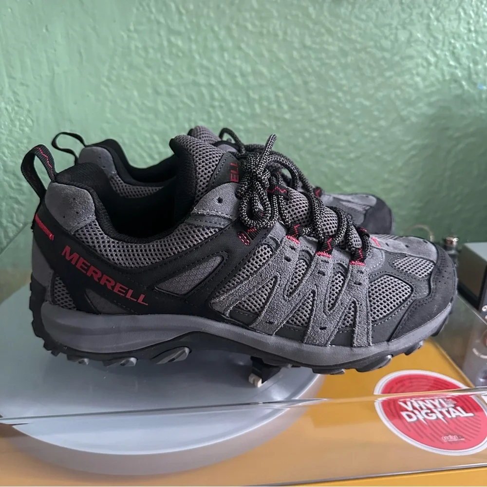 Merrell Men's Accentor 3 Sport GTX Hiking Shoe sz 9